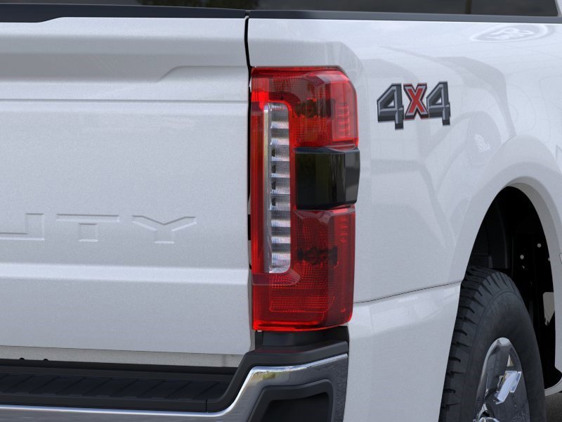 New 2026 Star White Metallic Tri-Coat Ford  image 21