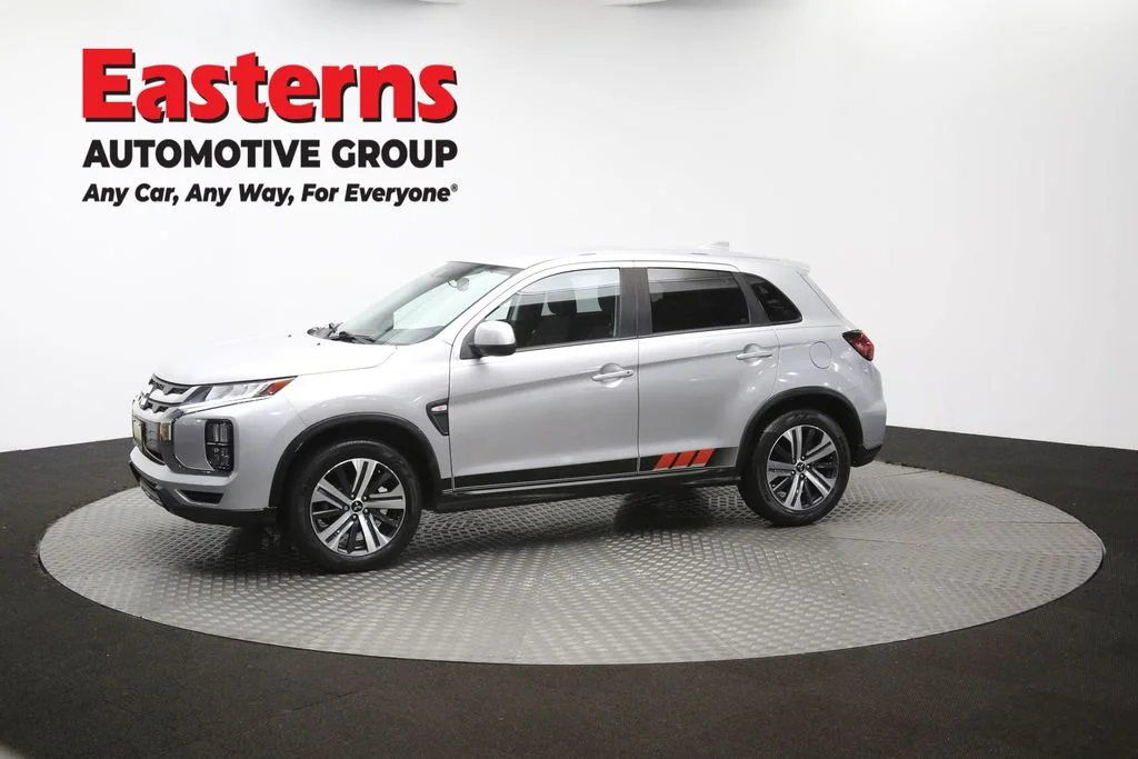 Used 2021 Silver Mitsubishi 2.0 ES image 59