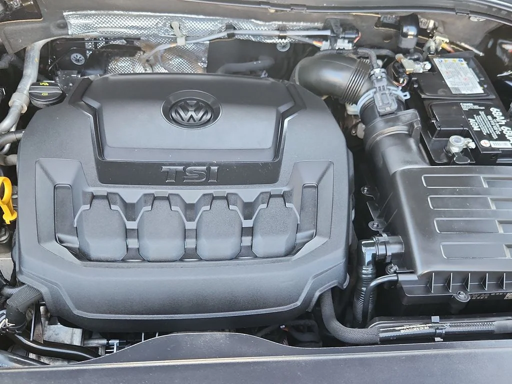 Used 2018 Black Volkswagen 2.0T S image 16