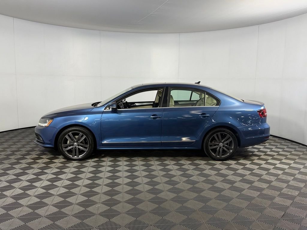 Used 2018 Blue Volkswagen 1.8T SEL image 9