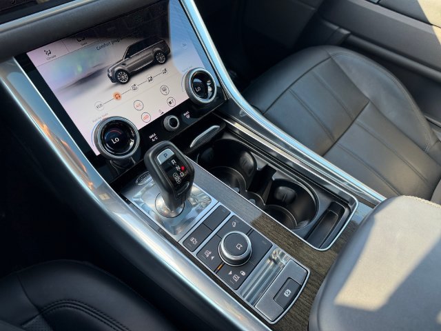Used 2020 Gray Land Rover HSE image 24