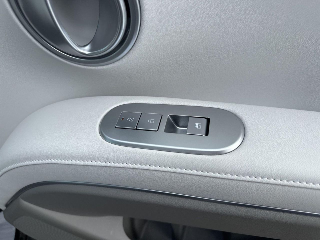 New 2026 Black Hyundai SEL Premium 7P image 122