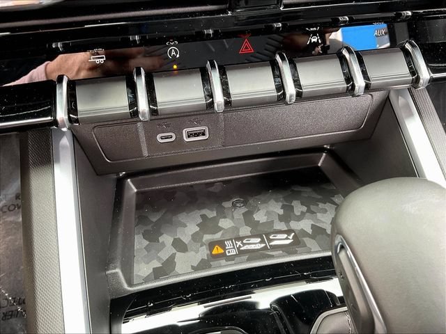 2026 Chevrolet Colorado LT - Photo 8