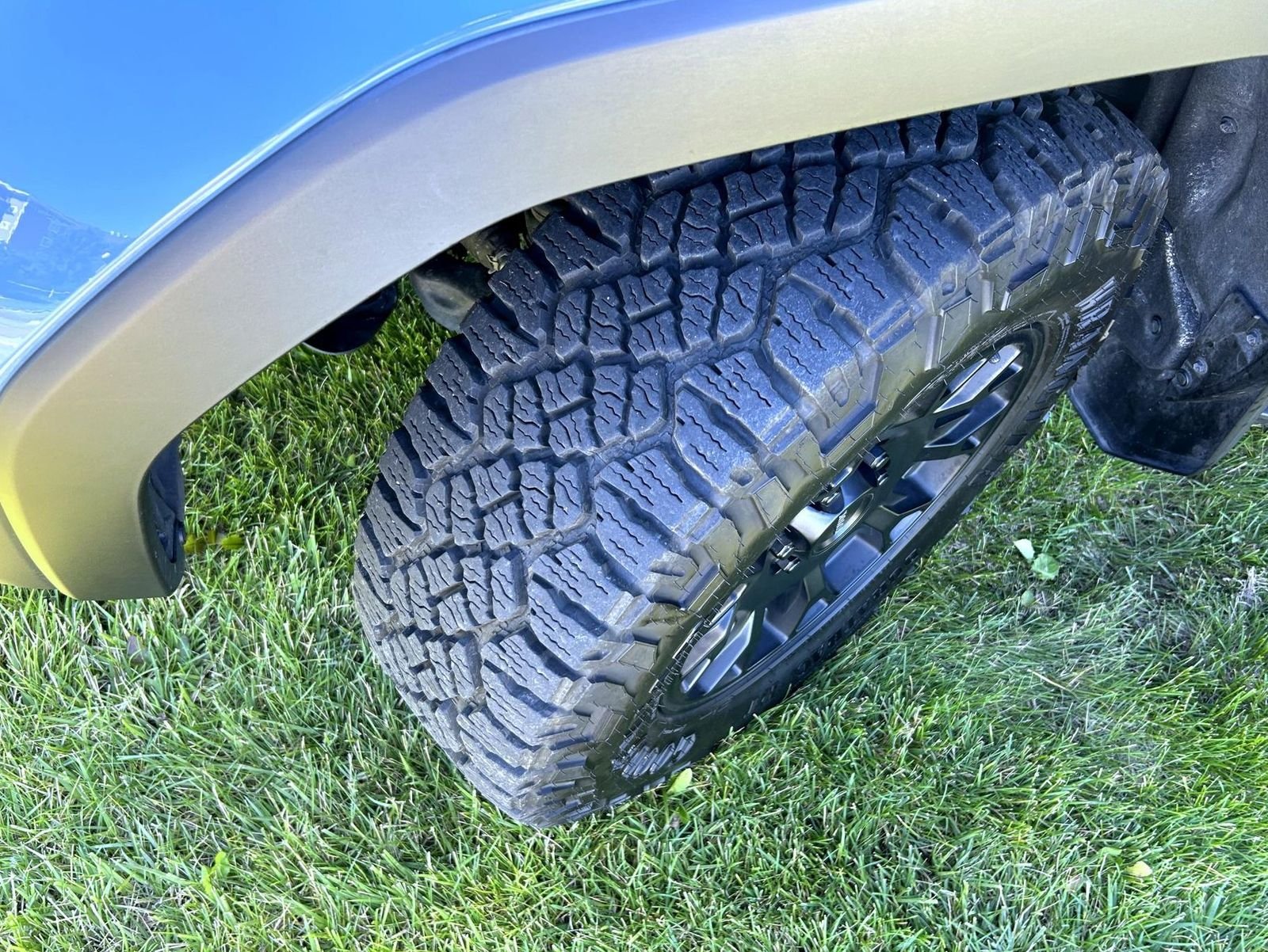 Used 2025 Blue Toyota Base image 23