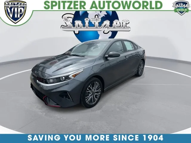Used 2022 Gray Kia GT-Line image 4