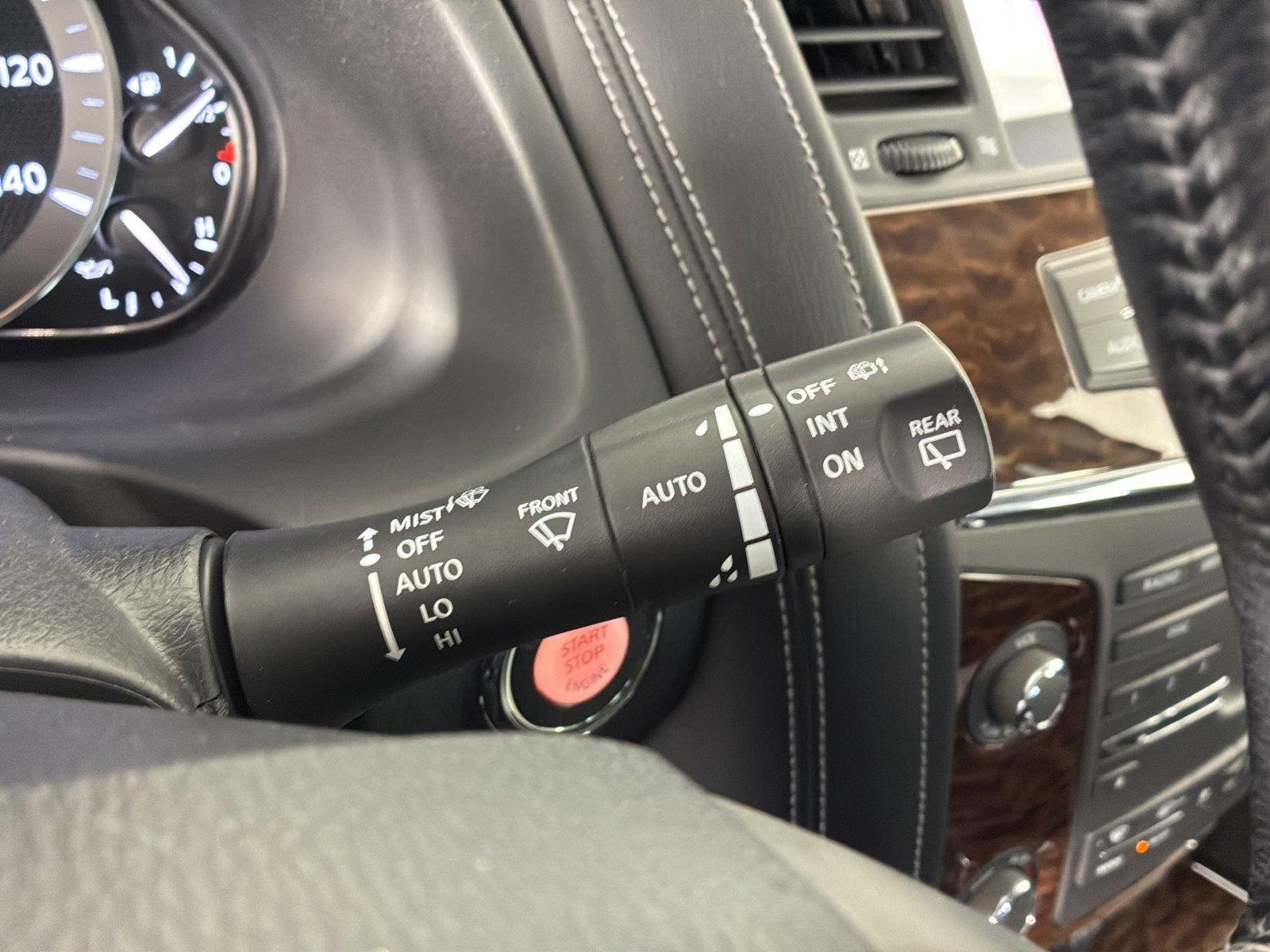 Used 2019 Brilliant Silver Metallic Nissan SL image 30