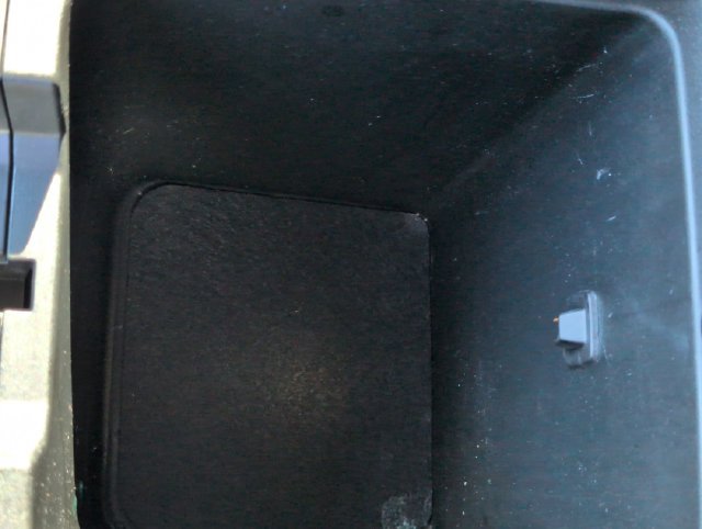 Used 2023 White Jeep Limited image 32