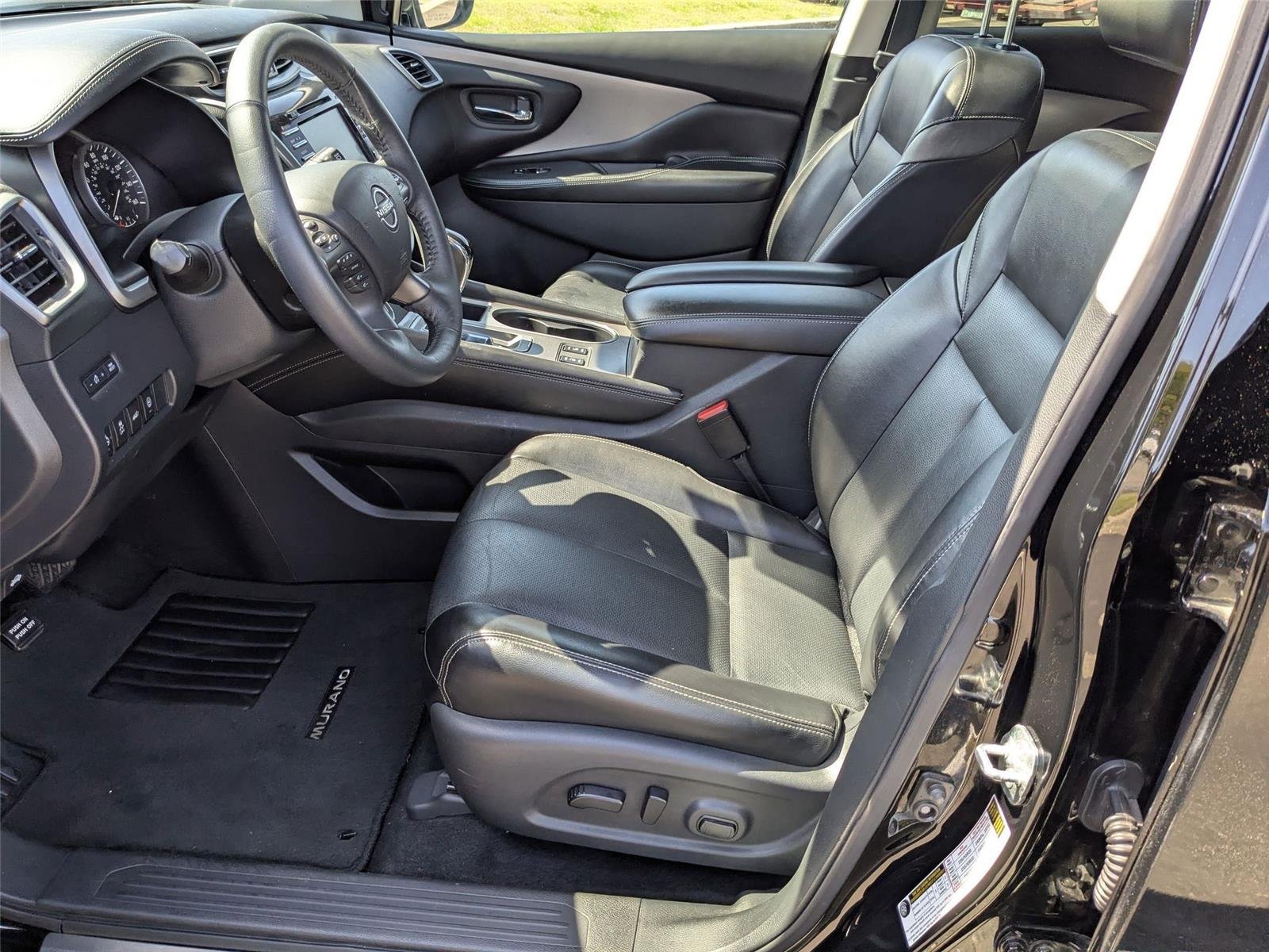 Used 2023 Super Black Nissan SL image 15