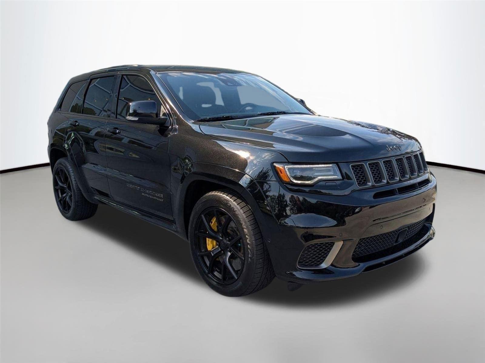 Used 2020 Granite Crystal Metallic Clearcoat Jeep Trackhawk image 3
