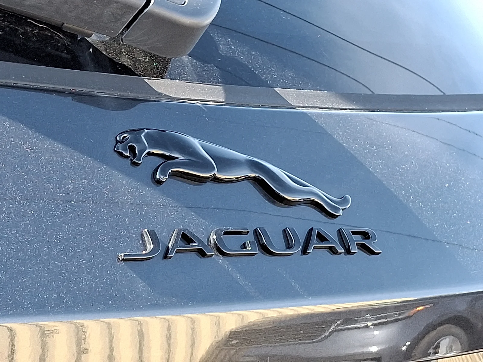 2026 Jaguar F-Pace R-Dynamic S - Photo 21