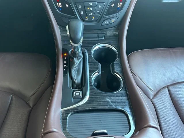 Used 2017 BRONZE ALLOY METALLIC Buick Essence image 6