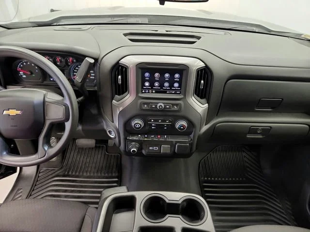 Used 2022 Black Chevrolet Custom image 23