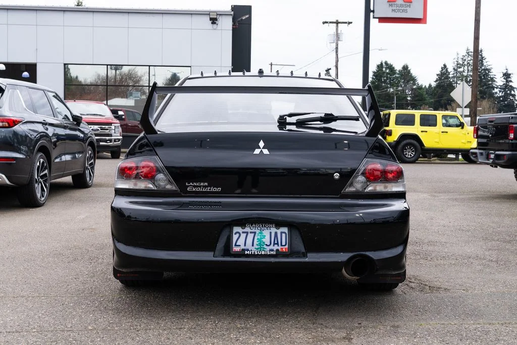 Used 2006  Mitsubishi Evolution IX image 7