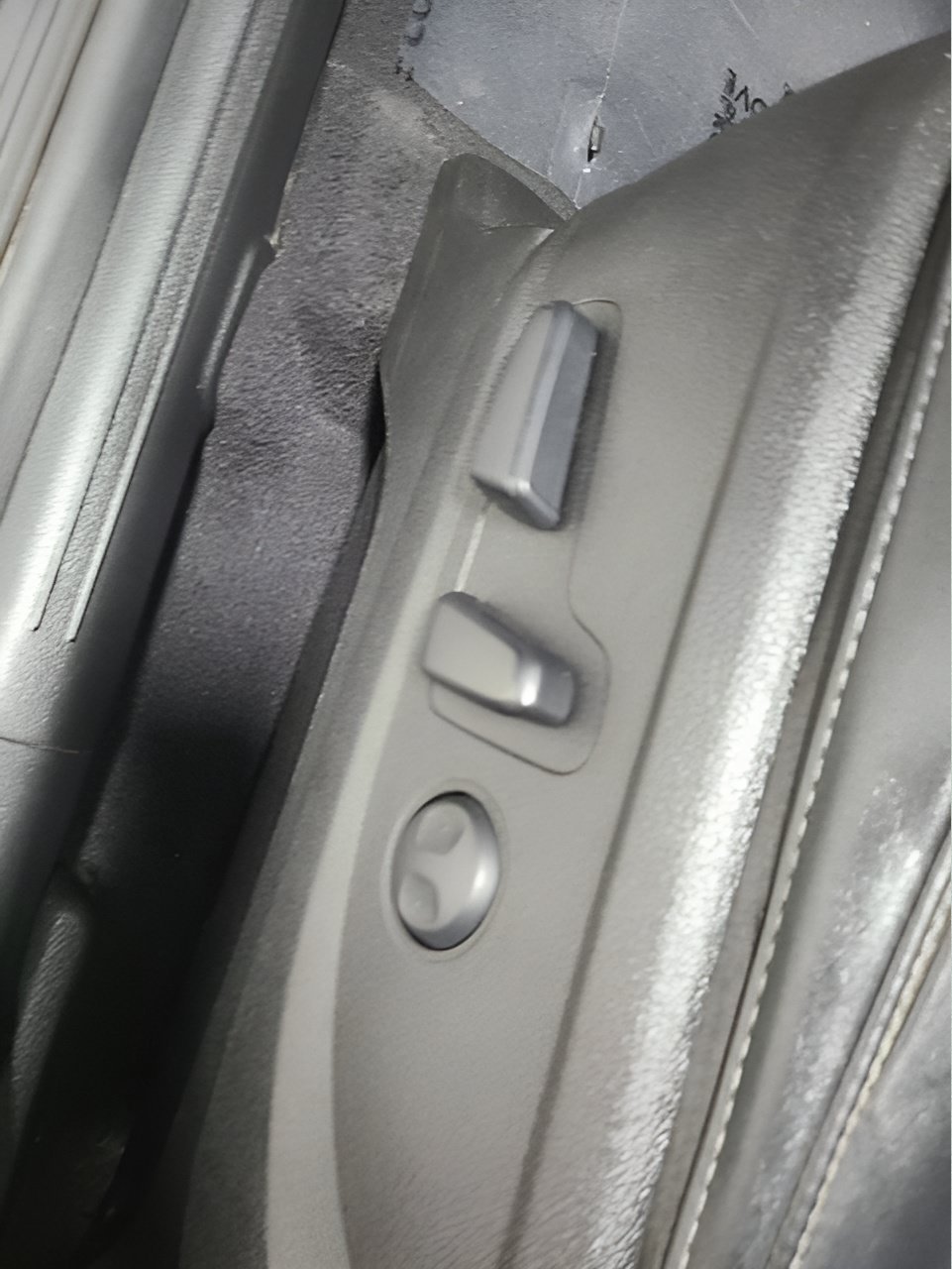 Used 2023 Ebony Black Kia S image 18