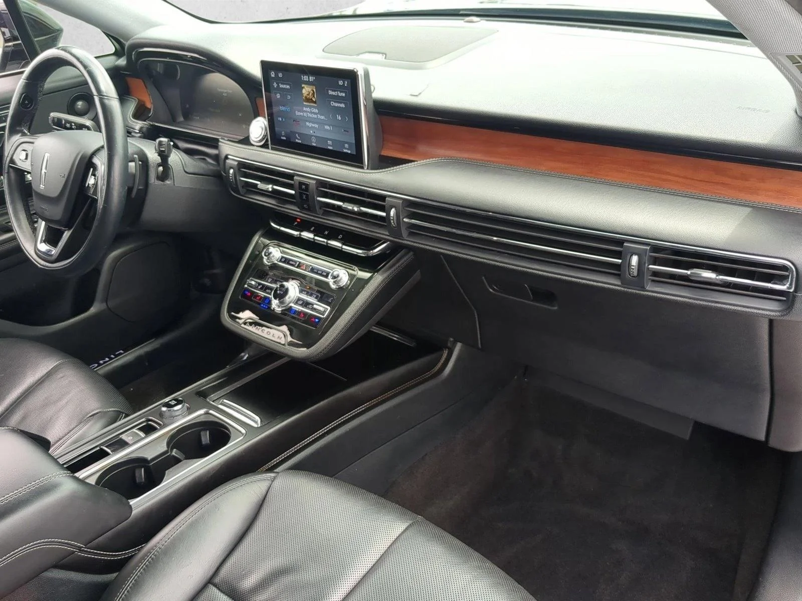 Used 2020 Magnetic Gray Lincoln Reserve image 23