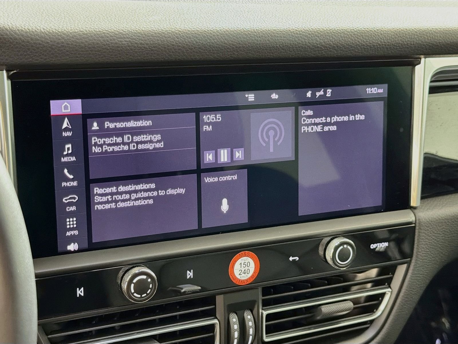 2025 Porsche Macan Base - Photo 19