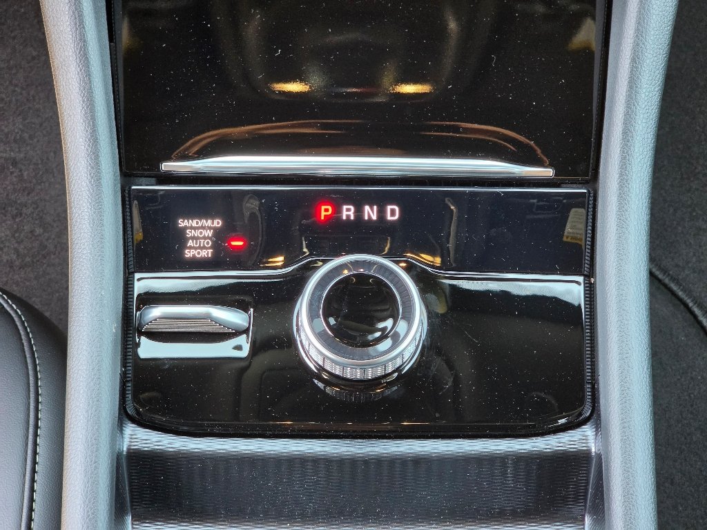 New 2026 Black Jeep Altitude image 13
