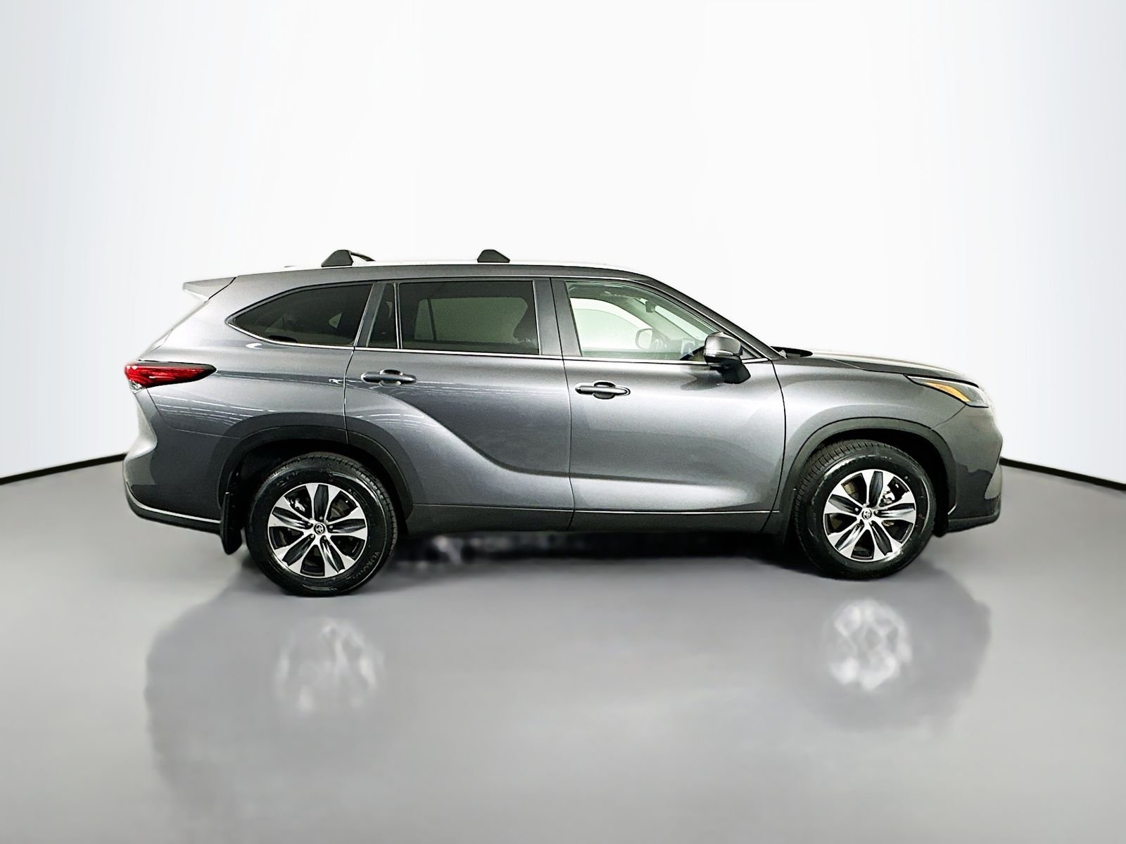 Used 2023 Magnetic Gray Metallic Toyota XLE image 8