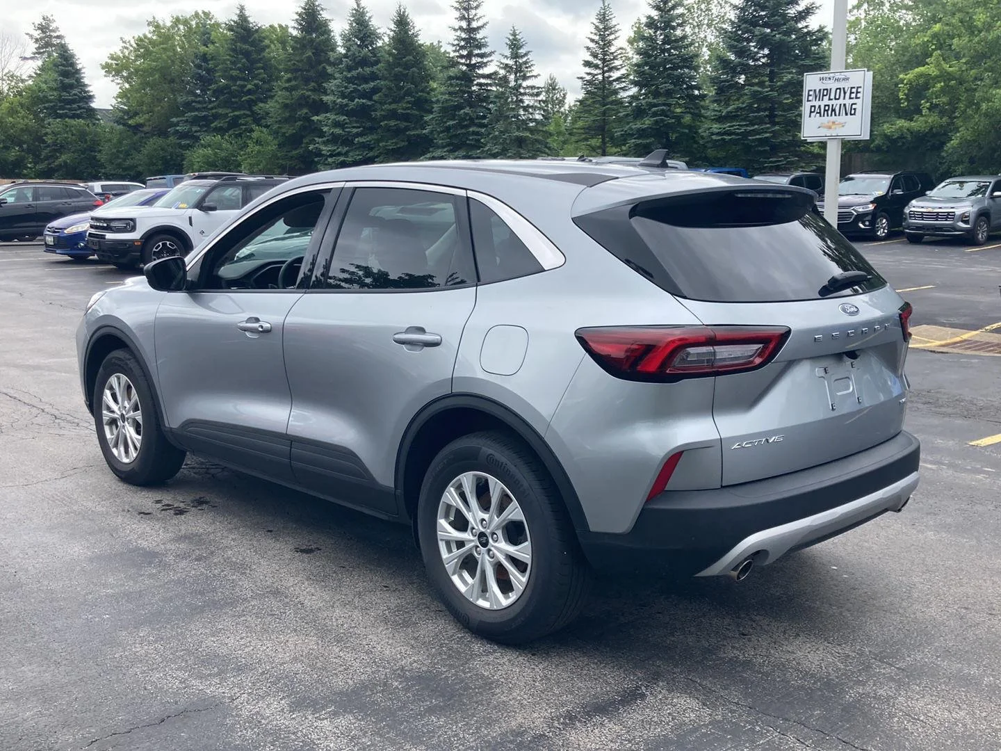 Used 2023 Iconic Silver Ford Active image 5