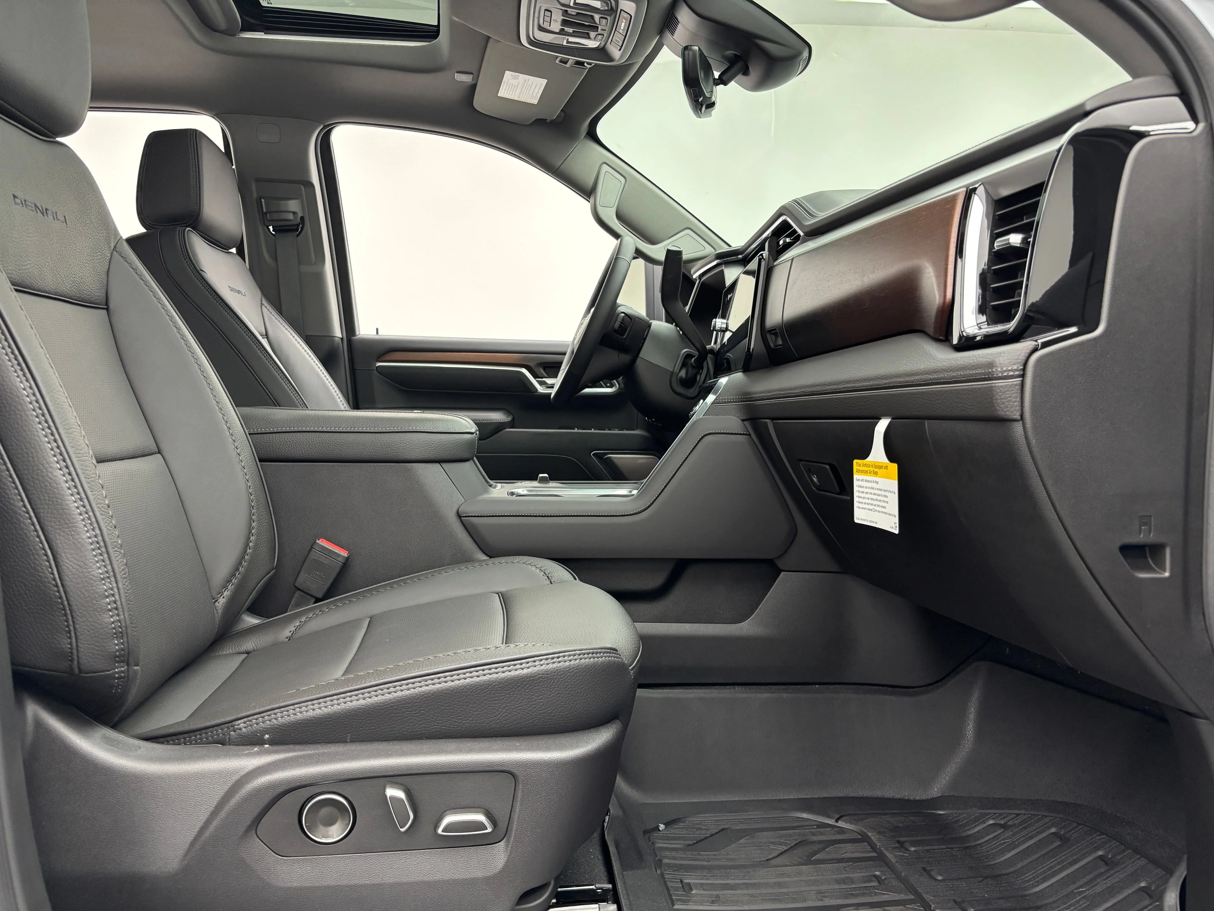New 2026 Glacier White Tricoat GMC Denali image 40