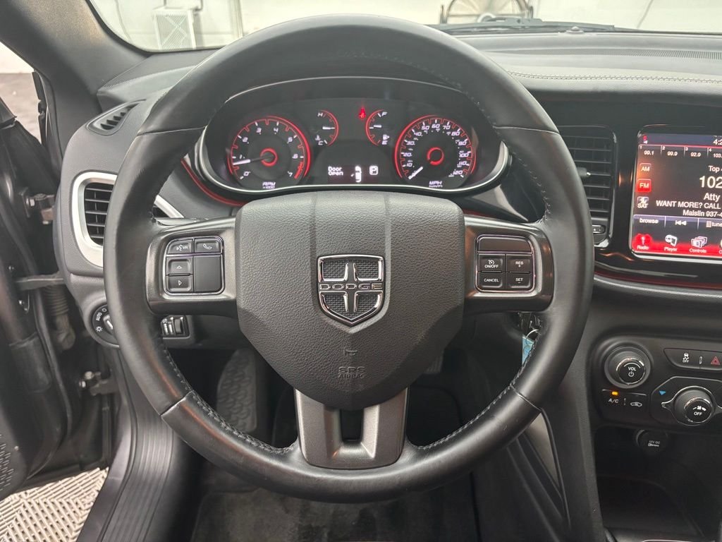 Used 2016 Granite Crystal Clearcoat Metallic Dodge SXT image 18