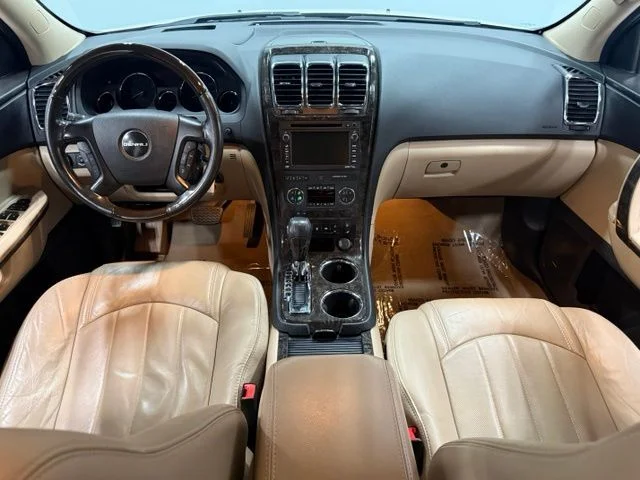Used 2011 White GMC Denali image 31