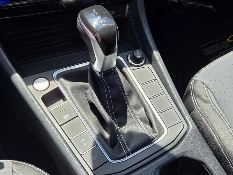 New 2026 Silver Volkswagen 1.5T SE image 15
