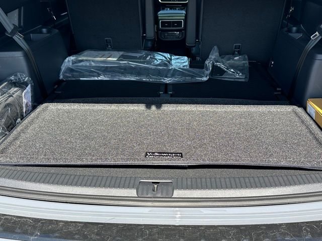 New 2026 Pure Gray Volkswagen 2.0T SEL Premium R-Line image 20