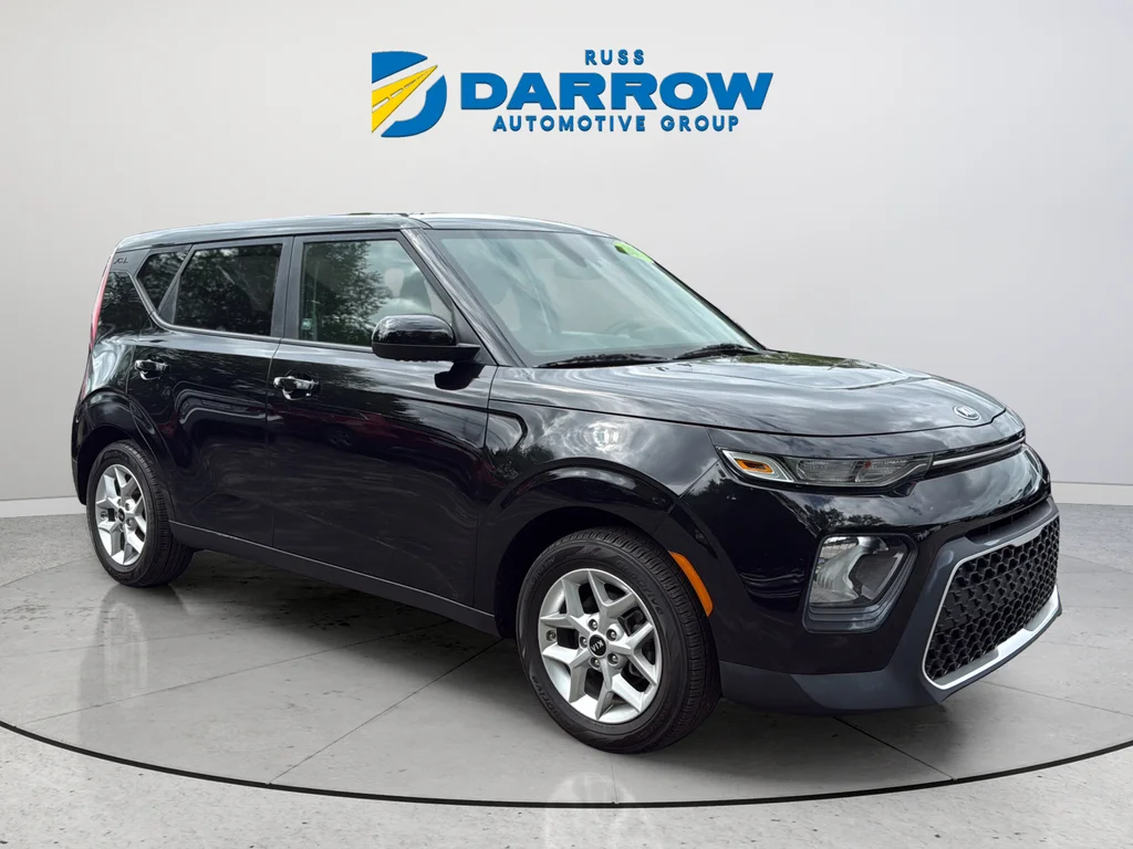 Used 2021 Black Kia S image 7