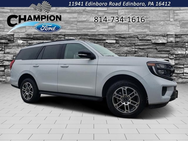 2026 Ford Expedition Active