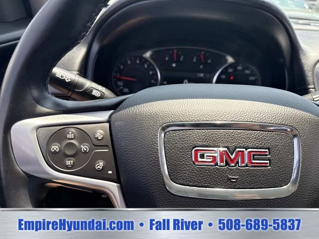 Used 2024 White GMC SLT image 37