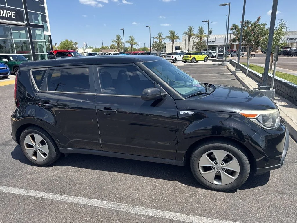 Used 2015 Kia Soul Base with VIN KNDJN2A27F7804894 for sale in Tempe, AZ