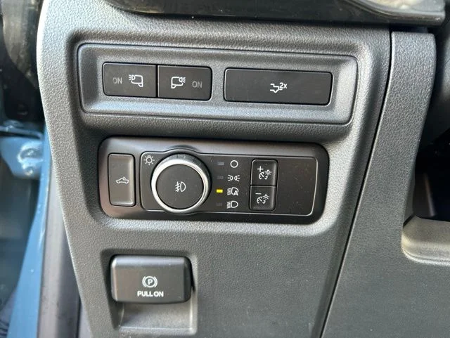 Used 2023 Blue Ford XLT image 36