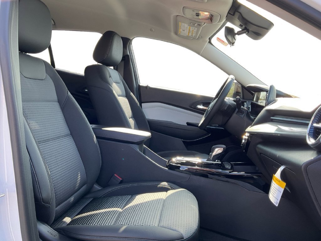2026 Chevrolet Trax LT - Photo 24