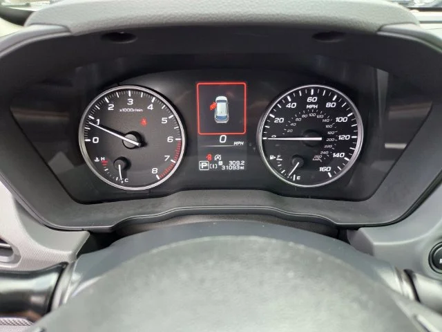 Used 2024 Ice Silver Metallic Subaru Limited image 34