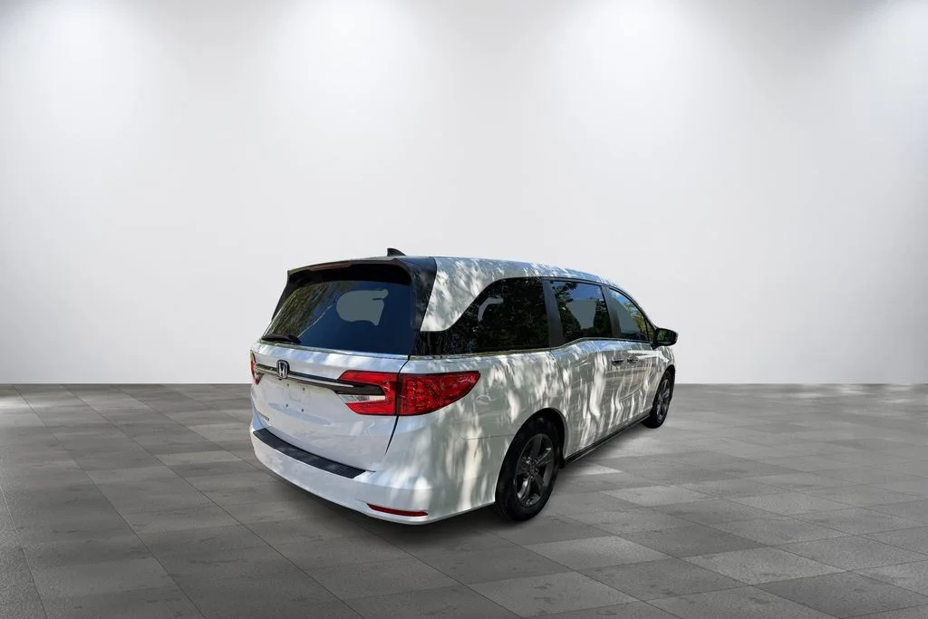 Used 2023 Platinum White Pearl Honda EX image 5