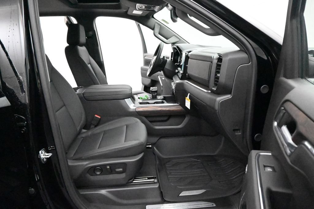 2026 GMC Sierra 1500 SLT - Photo 29
