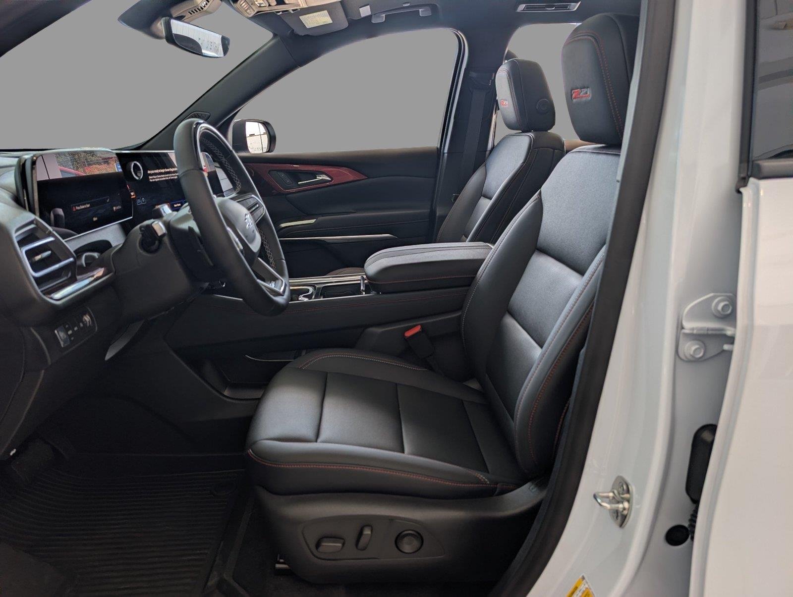 2026 Chevrolet Traverse Z71 - Photo 13
