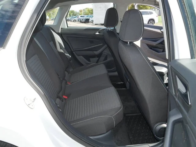 Used 2023 Pure White Volkswagen 1.5T S image 19