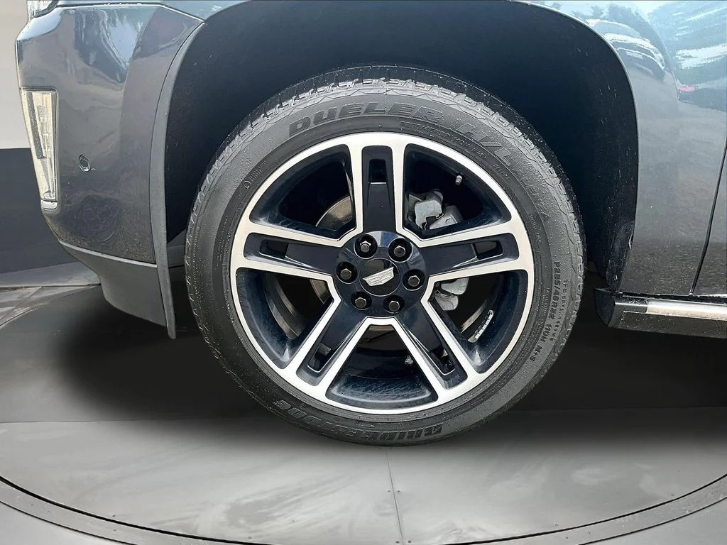 Used 2019 Gray Cadillac Platinum Edition image 36