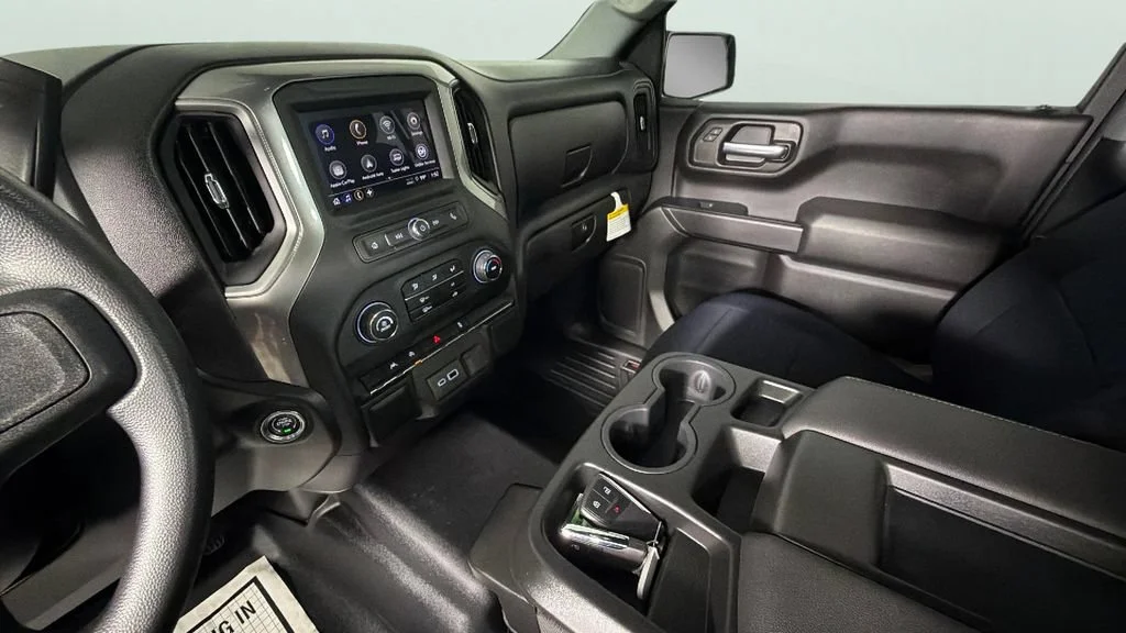 Used 2026 Summit White Chevrolet WT image 19