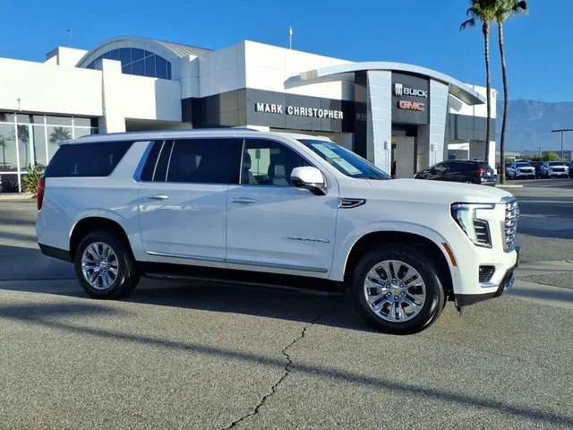 Used 2025 Summit White GMC Denali image 3