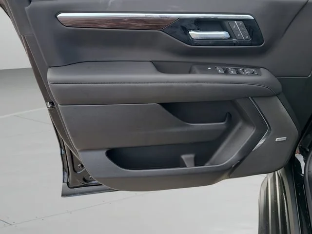 New 2026 Black Chevrolet LT image 20