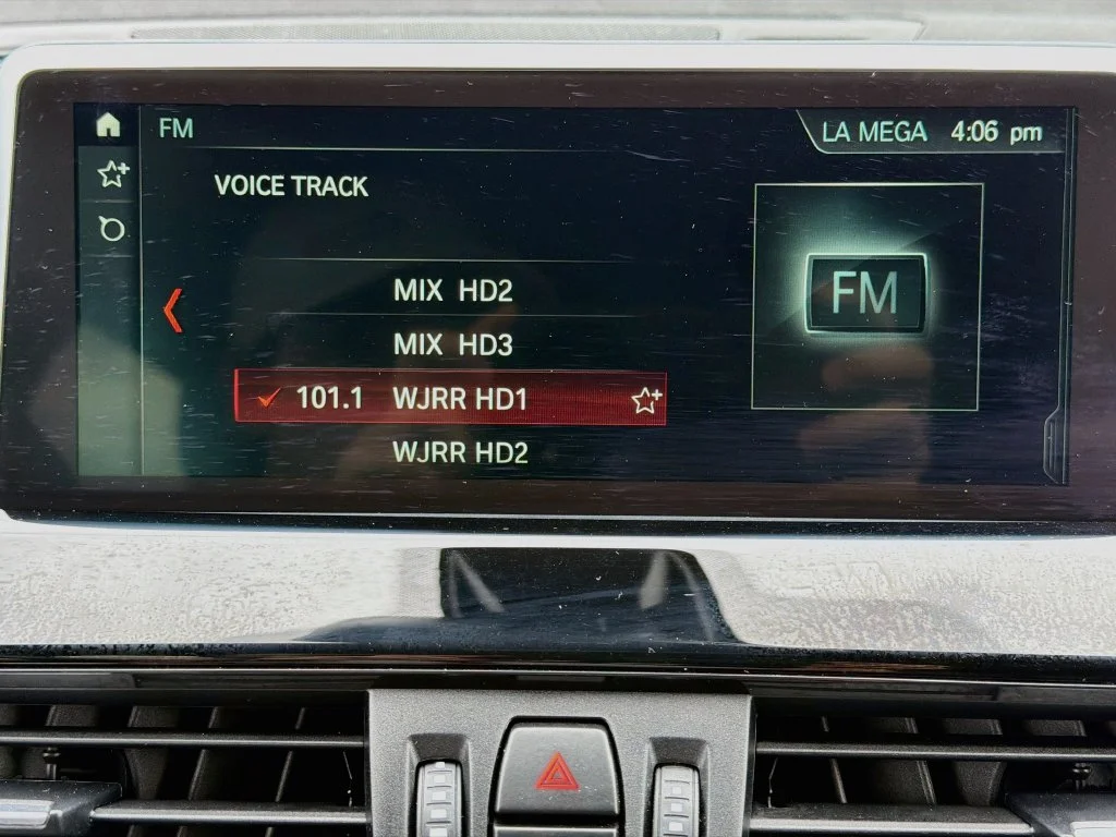 Used 2019 Black BMW sDrive28i image 31