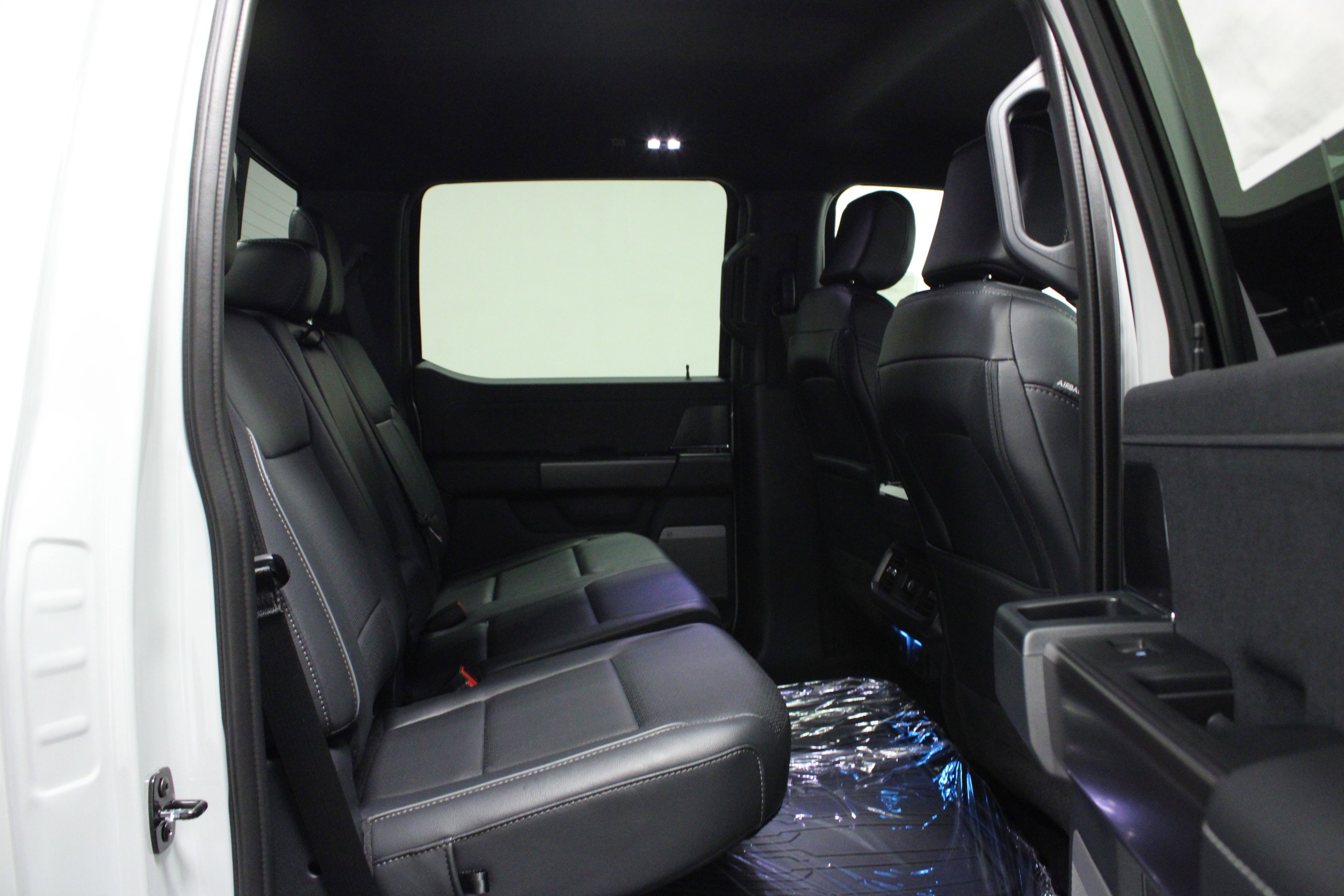New 2026 Avalanche Ford LARIAT image 15