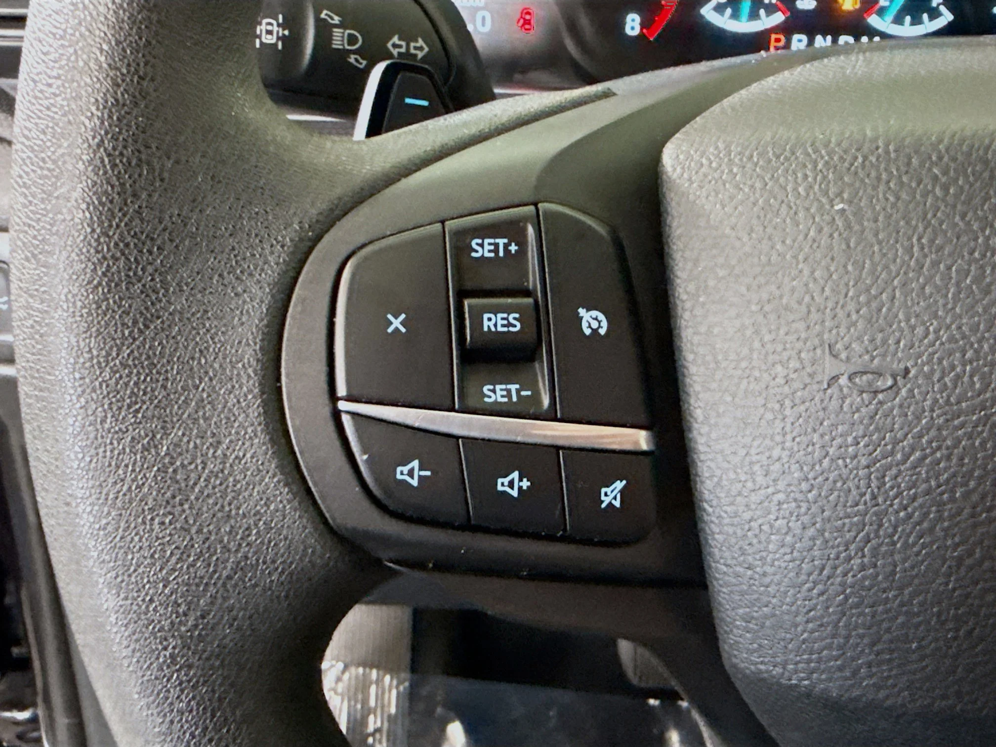 Used 2020 Agate Black Metallic Ford Base image 10