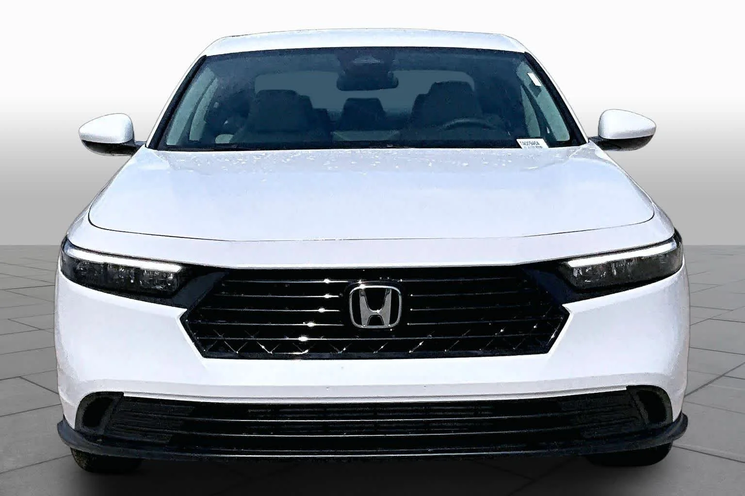 New 2026 Platinum White Pearl Honda LX image 3