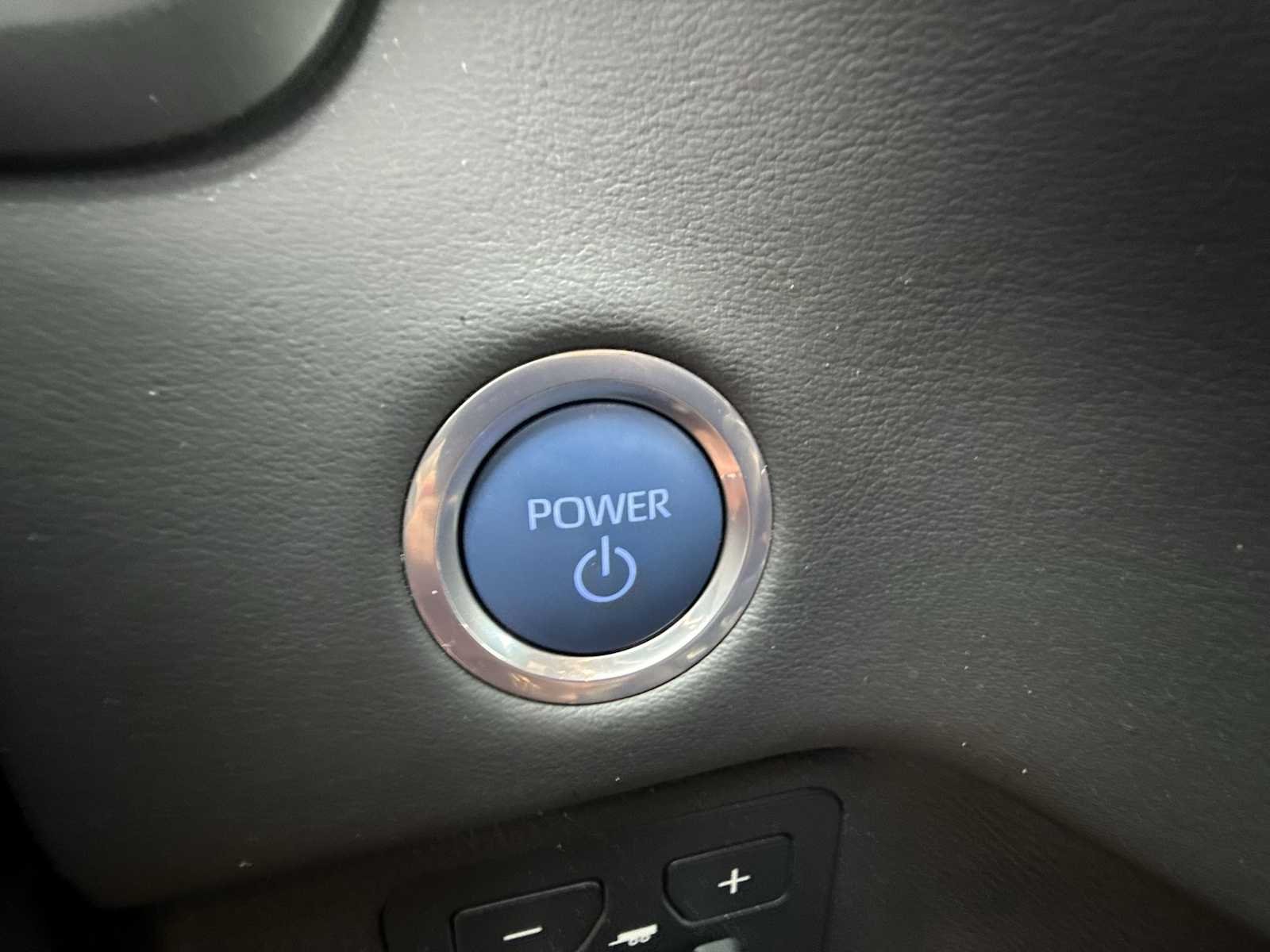 2024 Toyota Tundra Platinum - Photo 16