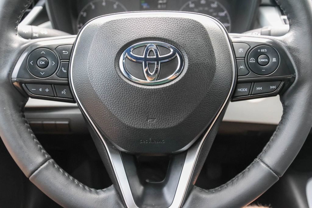 Used 2024 White Toyota SE image 20