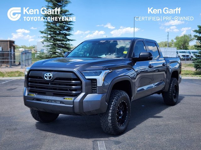 2024 Toyota Tundra 4WD SR5